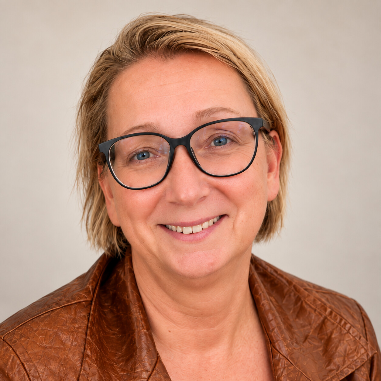 Beate Scheffler – Diplom-Biologin und Geschäftsführerin der Intercosmed GmbH